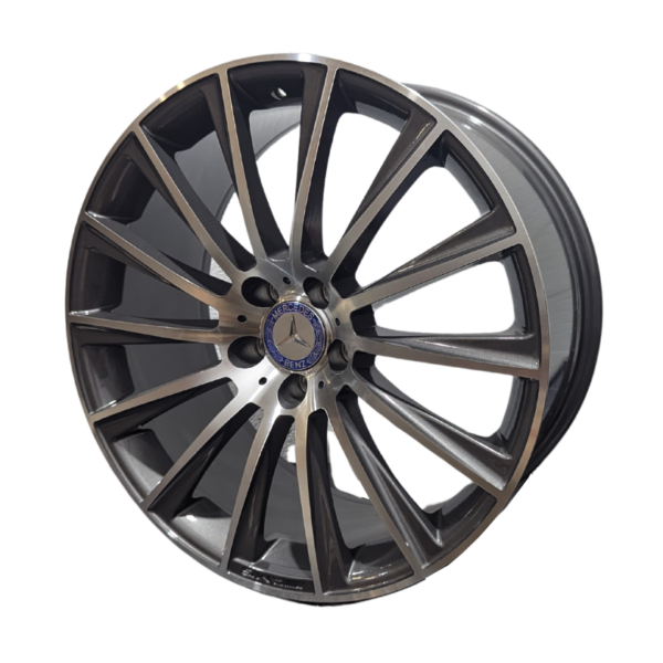21" Mercedes Benz Wheels AMG - Image 3
