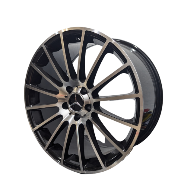19" Mercedes Benz Wheels AMG - Image 3